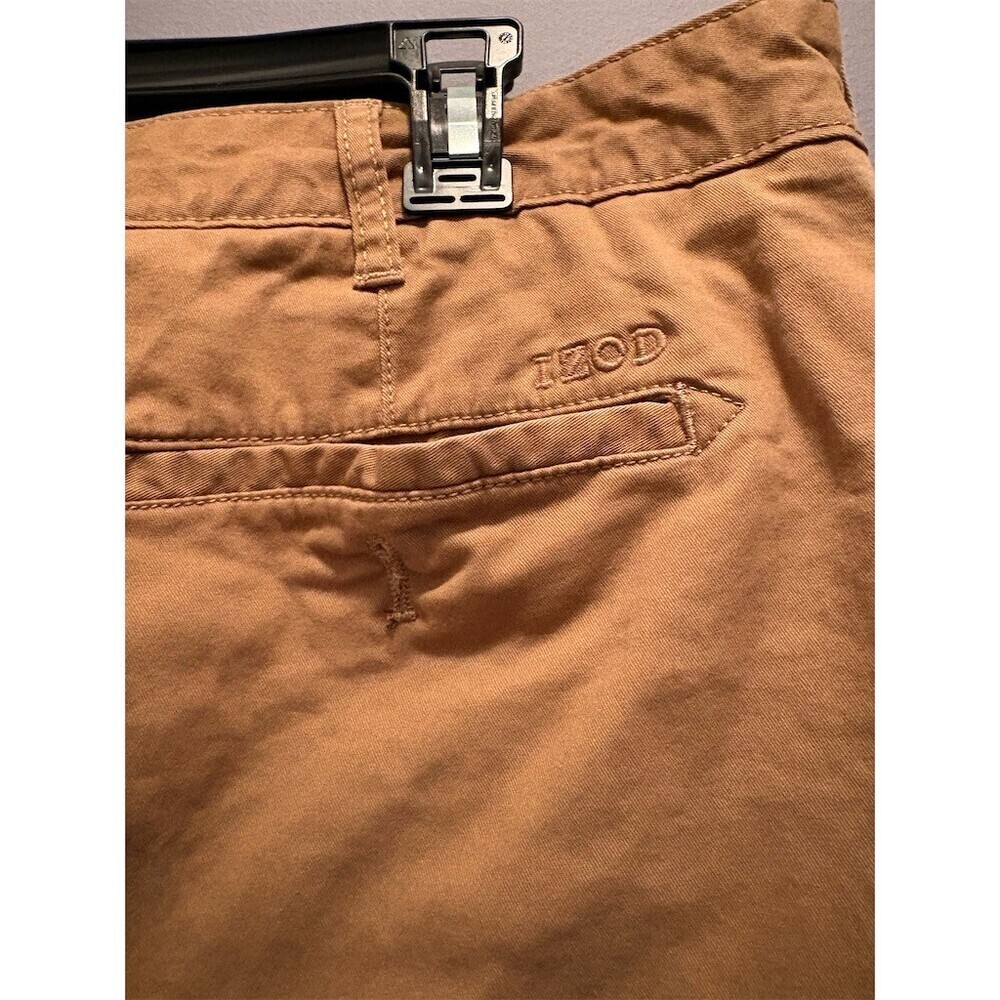 IZOD Saltwater Chino Shorts Men's Size 40 Tan Khaki Flat Front 10 Inseam - Picture 9 of 11